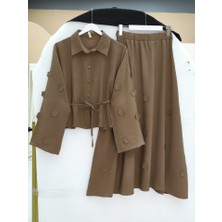 Queene Dreams Kolları ve Eteği Çiçekli Beli Bağcıklı Gömlek Etek Ikili Modal Takım  -Kahve