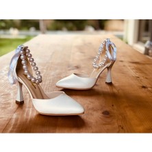 İlkinin Pabuçları Orta Incili Bilek Detaylı Düğün Ayakkabısı, Beyaz Ayakkabı, 9cm Kadeh Topuklu Rahat Gelin Ayakkabısı