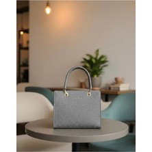 Just Polo  Kadın Orijinal Lüks El ve Omuz Çantası Minimal & Prestij Tasarım Ebat: 25 x 21 cm