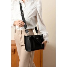 Just Polo  Kadın Yeni Sezon Ayarlanabilir Askılı Lüks El ve Omuz Çantası Shoulder Bag Ebat: 19 x 23 cm