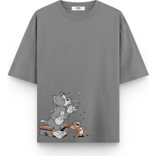 Overoz Tom ve Jerry Baskılı Yarı Oversize Unisex  Gri Tshirt 1379