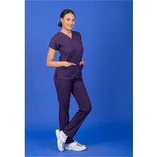 Unisex Kalıp Mor Likralı Hemşire / Doktor Forması Scrubs (Takım)