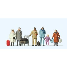 Preiser 14038, 1/87 Kışlık Giysili Yolcu Figürleri