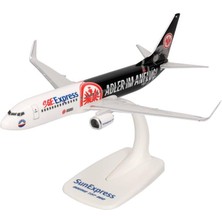 Herpa 614481, 1/200 Sun Express Boeing 737-800 Plastik Standlı Yolcu Uçağı Modeli