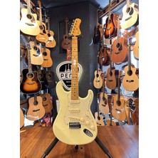 Tagima TG530 Elektro Gitar