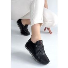 Alfaze Siyah Deri Ortopedik Topuk Dikenine Karşı Özel Üretim Bağcıklı Spor Ayakkabı Topuk Boyu 2,5 cm