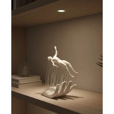 Twin Store 3D El Üzerinde Insan Figürü Beyaz Masa Üstü Dekor