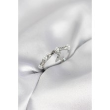 S'82 Gümüş Renk Sallantılı Kemik Model Kadın Yüzük