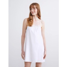 Lc Waikiki Yeni Sezon Kare Yaka Dantel Detaylı Kadın Gecelik