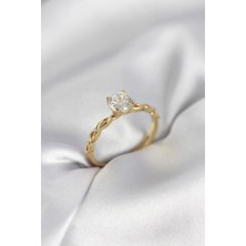 Eco Lounge Gold Renk Sarmal Zincir Model Tek Taş Model Zirkon Taşlı Kadın Yüzük
