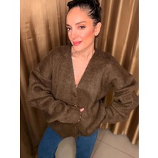 Kahve V Yaka Yumuşak Dokulu Yün Hırka