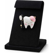 Sevimli Diş Temalı Mine Kaplama Broş