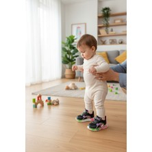 Enoch Hello Kitty Karakter Figürlü ve Işıltılı Panel Detaylı Bebek Ilk Adım Spor Ayakkabı