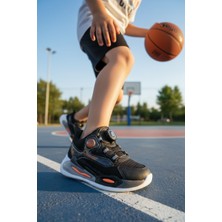 Enoch Basketbol Figürlü ve Mekanik Döner Bağcık Sistemli Erkek Çocuk Spor Ayakkabı