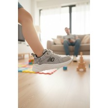 Enoch Zikzak Desenli ve Grafik Panel Detaylı Çocuk Spor Ayakkabı