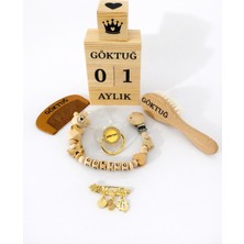 Shopfocus Kişiye Özel Isimli-Emzik-Bebek Yaka Iğnesi-Emzik Askısı-Bebek Fırçası-Bebek Tarağı-Bebek Anı Küpü-