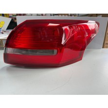 Focus 3.5 2014-2018 Sedan Dış Sağ Stop Lambası Duylu