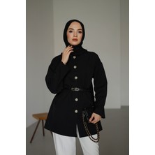 Moonsc Kadın Önü Düğme Detaylı ve Kemerli Tesettür Ceket