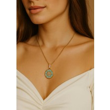 Soulistic Collection Altın Renk Taşlı Turkuaz Mine Yuvarlak Güneş Asansör Zincir Çelik Kolye