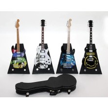 K-Yonlineticaret Çantalı Gitar Figürü