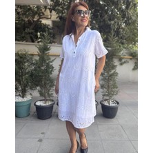 Üç Düğme Yakalı Brode Elbise Beyaz