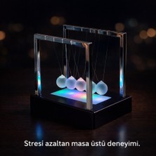 Kesene Stres Azaltıcı Ofis Masa Dekoru ​​​​5 Toplu Renkli LED Işıklı Newton Denge topları Dekoratif Hediye