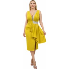 Kadın Siyah V Yaka Payet Detaylı Yırtmaçlı Abiye Elbise