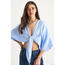 Tena Kadın Mavi Yarasa Kol Ön Bağlamalı Gömlek