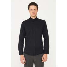 White Stone Siyah Düğmeli Yaka Uzun Kollu Gömlek Slim Fit