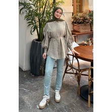 Lamelif Geniş Yakalı Biyeli Gömlek Haki