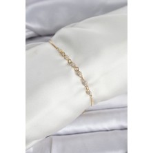 Gold Renk Zincir Model Zirkon Taşlı Pirinç Asansörlü Kadın Bileklik