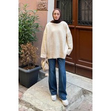 Lamelif Natural Renk Geniş Kollu Kazak Pamuk Malzemeden Üretilmiş Şık Tasarım Kadın Giyim