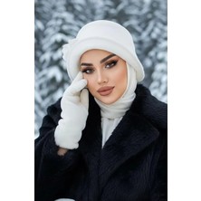 Aişe Tesettür Kırık Beyaz Aksesuarlı Atkılı Vintage Şapka