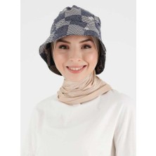 Aişe Tesettür Bej Lacivert Desenli Bucket Şapka