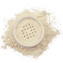 Uslucan Alışveriş Ipeksi Toz Pudra - Sabitleyici Etki Mat Bitiş - Loose Powder 02 Nude Ivory