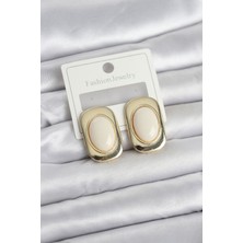 Pazarcan Beyaz Renk Kare Model Kadın Küpe