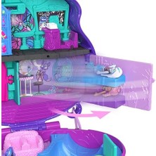 Uslucan Alışveriş Polly POCKET™ Temalı Kompakt Oyun Seti 3 Mikro Bebek ve 10 Aksesuar Bulunan, Açıldığında Liseye Dönüşen Polly Kompakt Oyun Seti HVV58