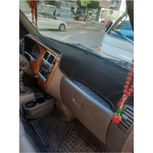 Lee Willson Hyundai H100 Modellerine Uygun Torpido Koruma Halısı Kenar Renk Siyah