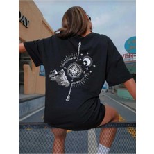 Unisex Detaylı Pusula Baskı Oversize Boyfriend T-Shirt