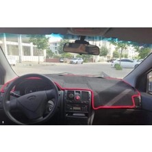 Lee Willson 2002-2011 Modellerine Uygun Hyundai Getz Torpido Koruma Halısı Siyah Kenar Renk Kırmızı