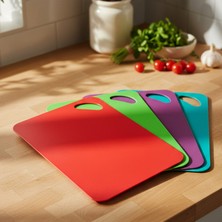 Snippy Cut - 4'lü Plastik Kesme Tahtası Seti 4 Renk Kesim Matı