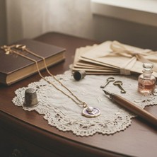 Arsem Lila Mine Işlemeli Inci Çiçeği Kolye