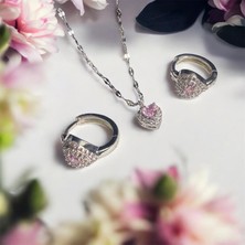 Zeravie Butik Kadın Gümüş Renk Kararmaz Çelik Takı Seti - Pembe Kalp Taşlı Kolye ve Küpe Seti