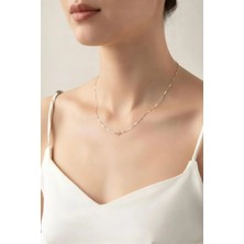 ArmoniaVital Işıltılı Ince Formlu Silindir Geçişli Zincir Kolye - Günlük ve Şık Kullanım