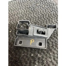 TŞT Renault Scenic Ön Tampon Braketi Küçük Sol 2012-  (Oem No:  620951537R)