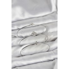 Inure Jewelry Zirkon Taşlı Gümüş Renk Yonca Tasarım 3'lü Kadın Bileklik Kombini