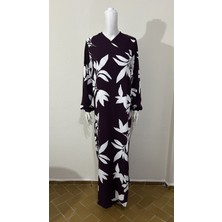 Koyu Mor Desenli Yandan Bağlamalı Namaz Elbisesi Büyük Beden