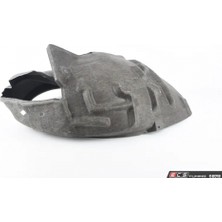 TŞT Audi A4 Ön Çamurluk Davlumbazı Sağ 2008- (Oem No:  8K0821172Q)