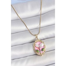 Solenya 316L Çelik Gold Renk Zincir Pembe Mineli Incili Çiçek Işlemeli Portre Model Kadın Kolye