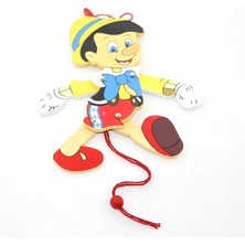 Glowify Store Ahşap Sallanan Pinokyo Figürü